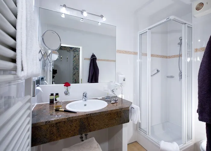 Tanneck Szálloda 4*