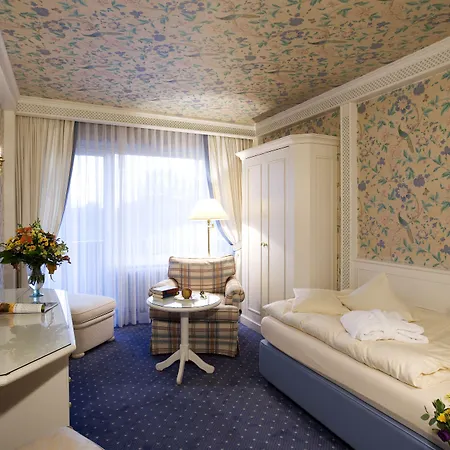 Tanneck Hotel 4*