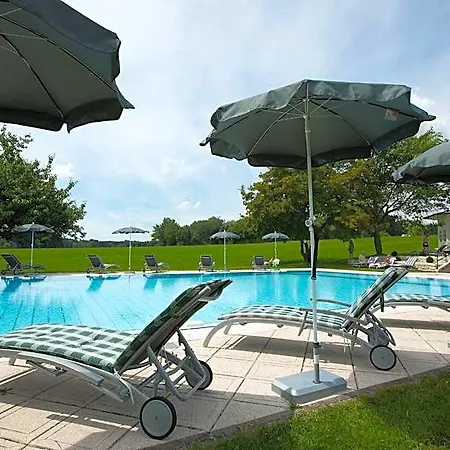 Tanneck Otel 4*