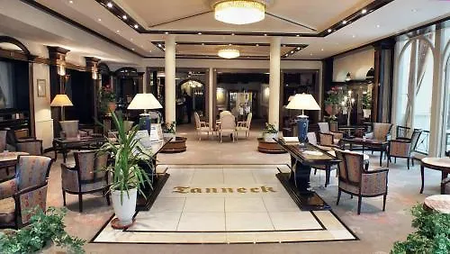 Tanneck Hotel